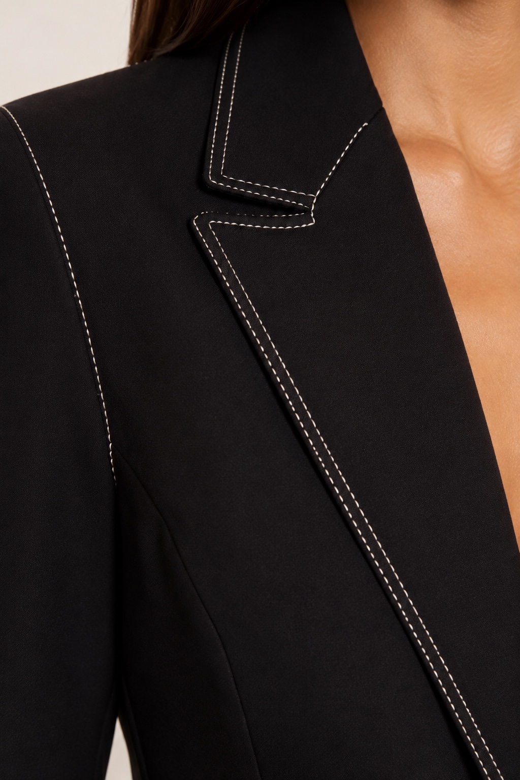 micro-tendências de moda — detalhes sutis que diferenciam um look comum de um look memorável